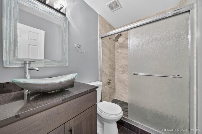 Building Photo - 152 Brittany Dr