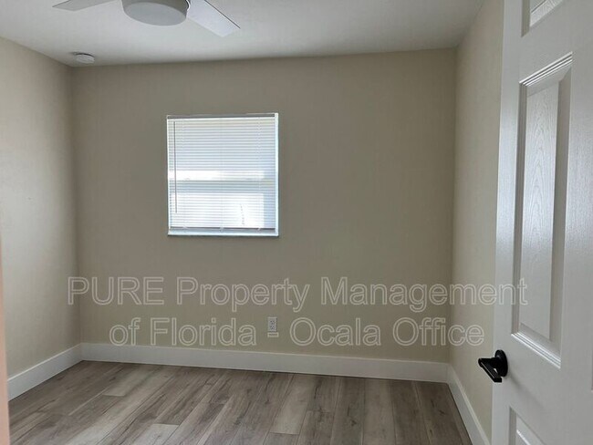 Building Photo - 7509 SW 78th Pl