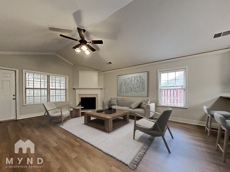 Building Photo - 2086 Edgewood Dr