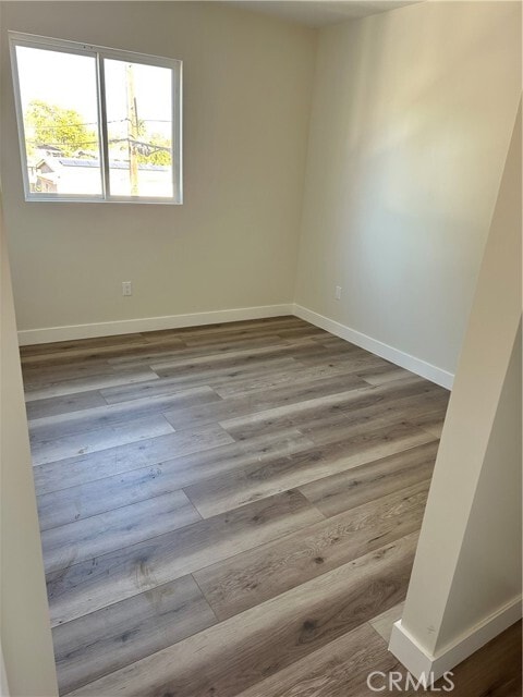 Building Photo - 9585 Woodale Ave