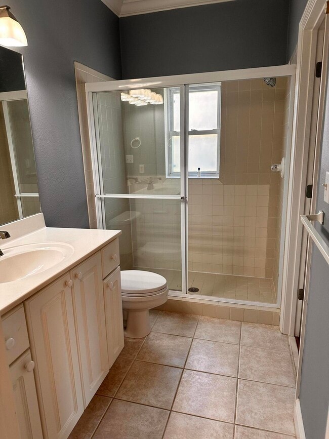 Building Photo - 56 Spires Ln