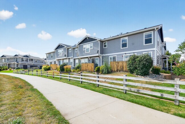 Building Photo - 17381 Waterhouse Cir