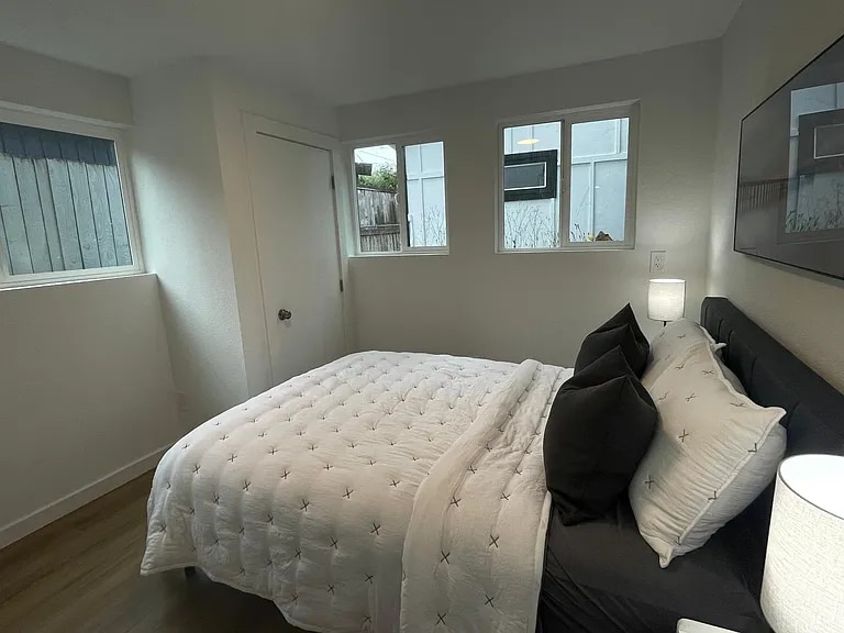 Building Photo - 3730 SW 99th St