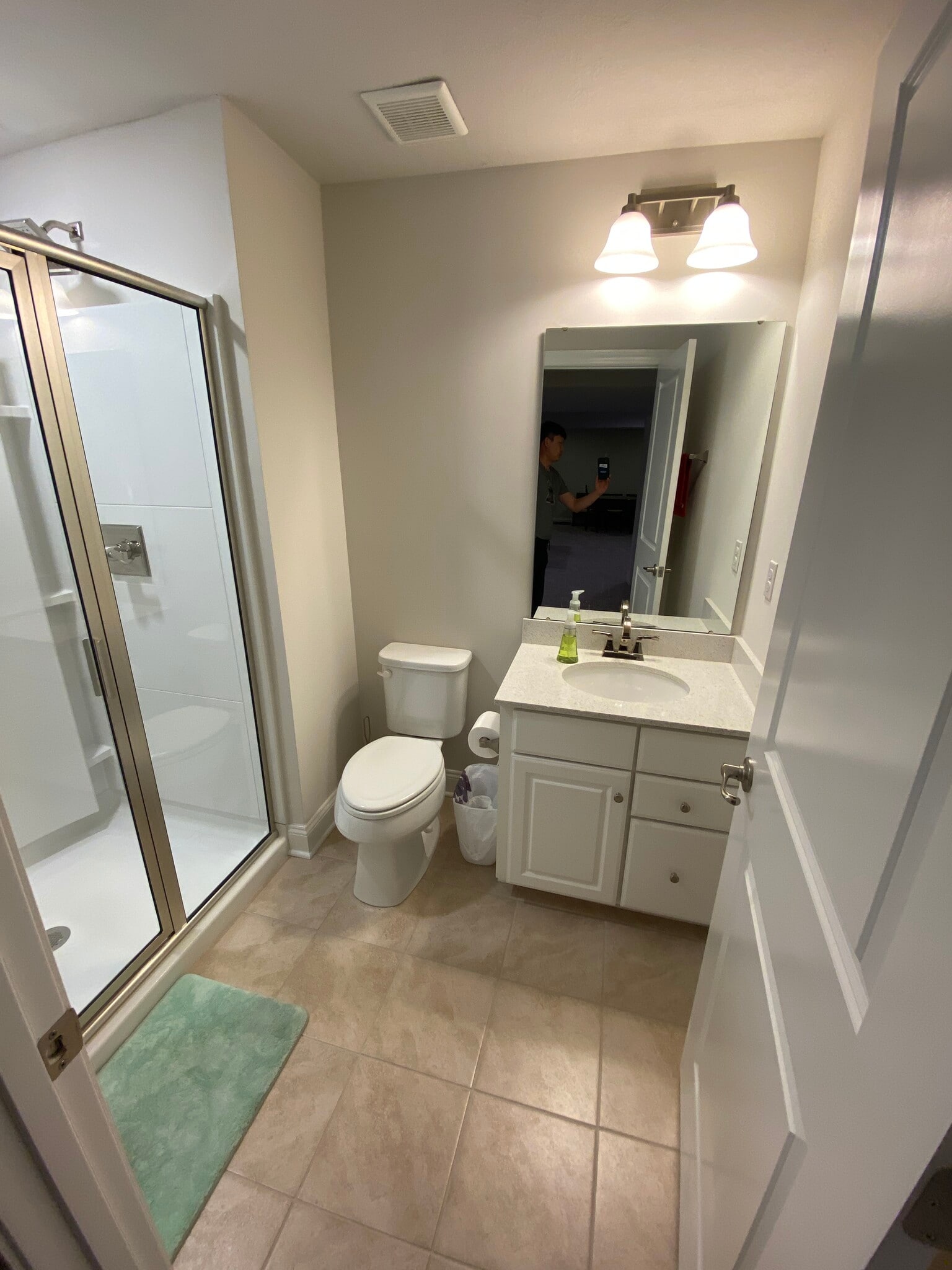 Basement Full Bath - 1709 Stevensan Dr