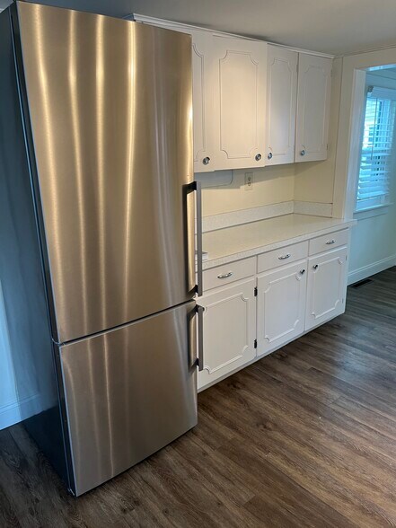 Kitchen - 47 Fennell St