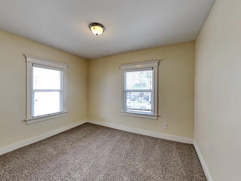 Building Photo - 426 Nueces Spring