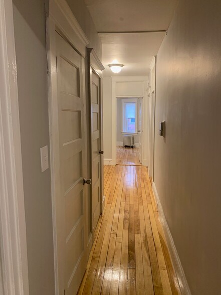 Building Photo - 226 South St