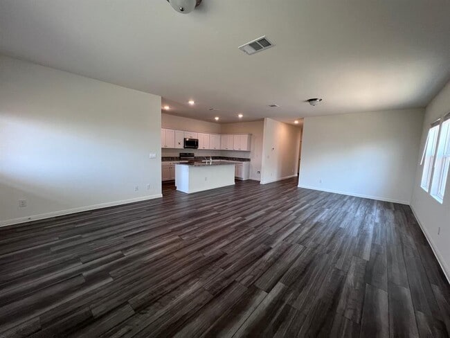 Building Photo - 130 Rubrum Rd