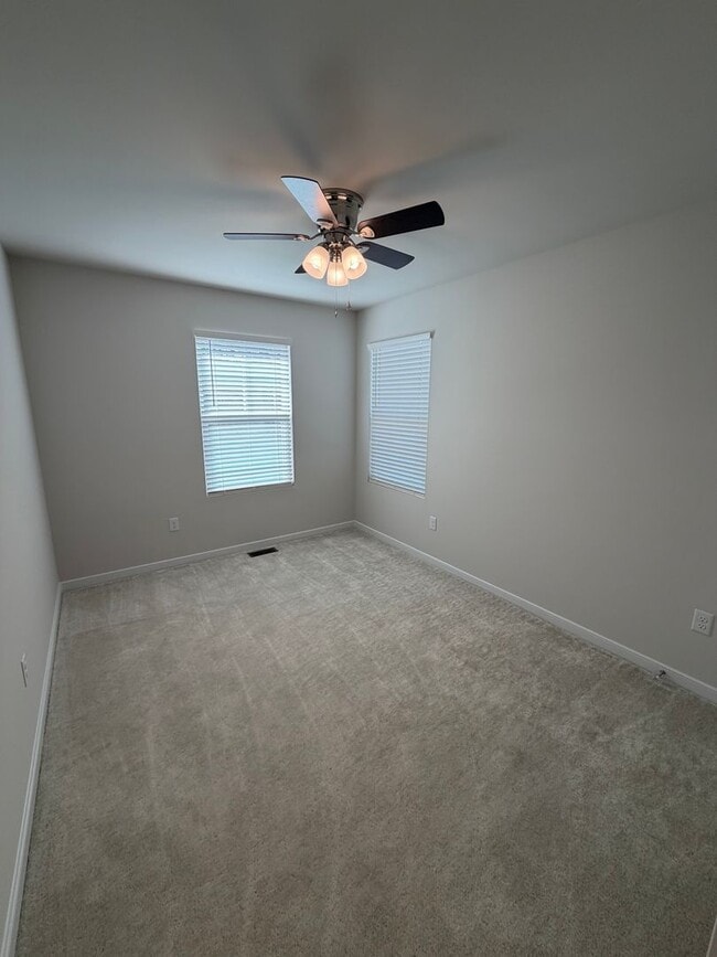 Building Photo - Modern Two-Story Townhome with Open Floor Plan and Garage