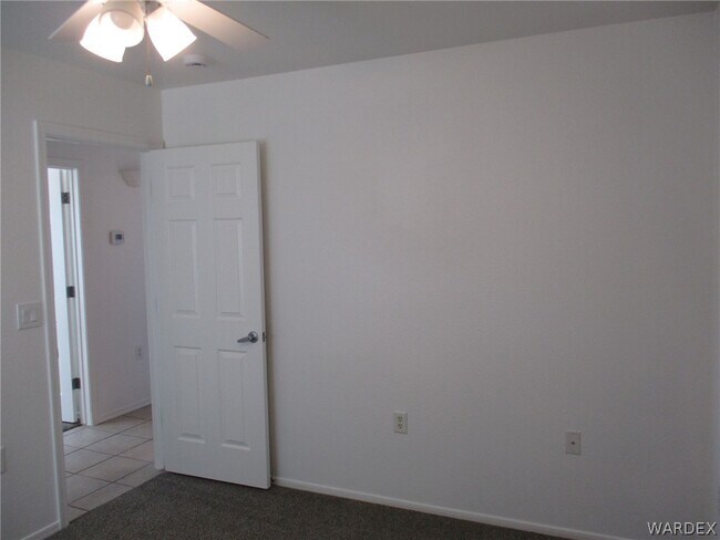 Building Photo - 3780 Coyote Ct