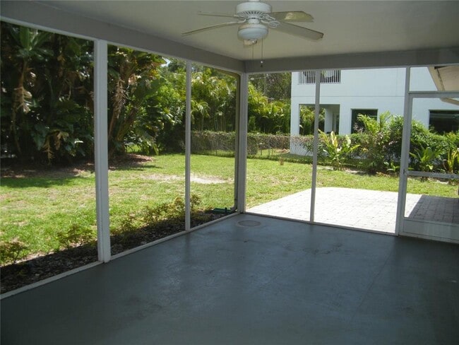 Building Photo - 1060 Jesse Ave