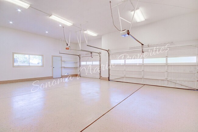 Building Photo - 4626 Bennett View Dr