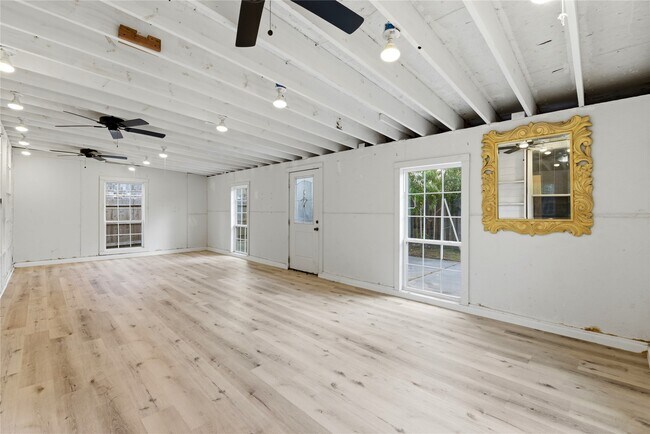 Building Photo - 18427 Grove Brook Ln