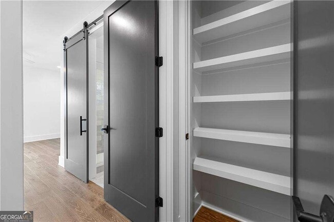 Building Photo - 255 High St