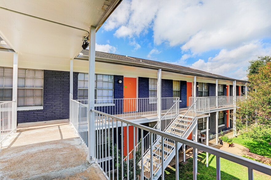 Redemption Square 202 Cole St ster TX 77598 Apartment Finder