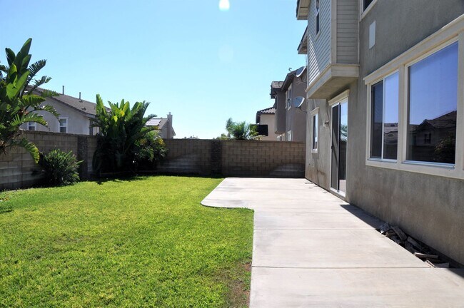 Building Photo - 15655 Iron Spring Ln