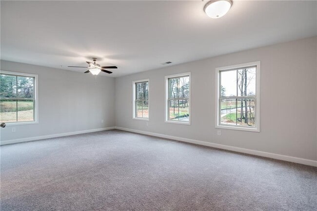 Building Photo - 1095 Lawanna Dr
