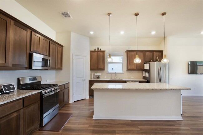 Building Photo - 2320 Roaring River Trail
