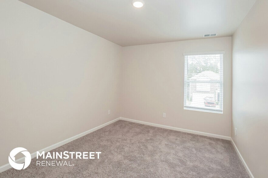 Building Photo - 148 Victory Cir
