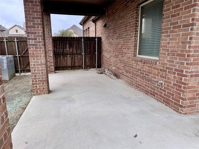 Building Photo - 409 Rossville Dr