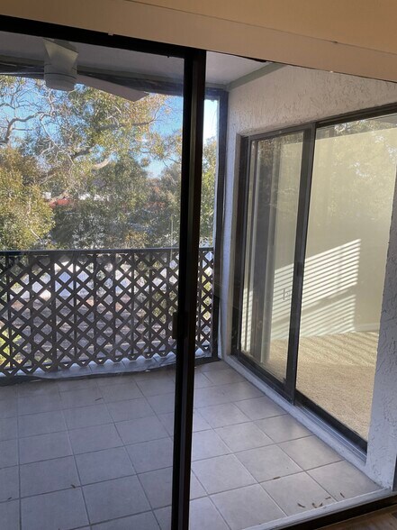 Building Photo - 2309 W Texas Ave