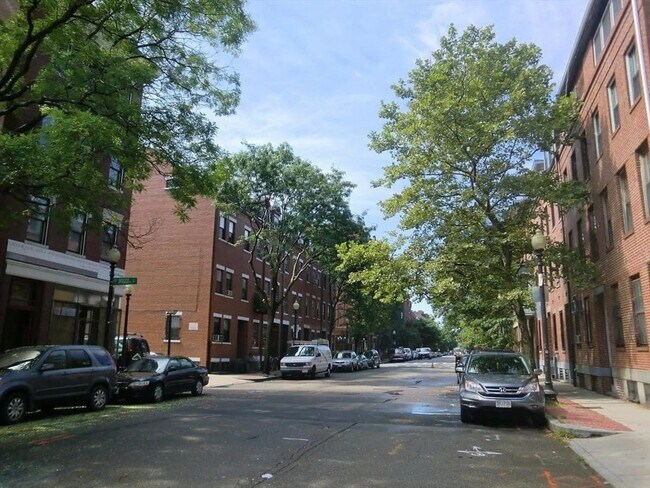 Building Photo - 231 Shawmut Ave