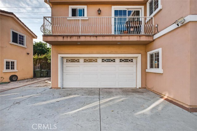 Building Photo - 4787 W 120th St