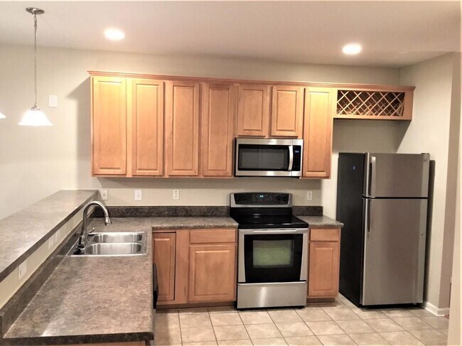 Building Photo - 1326 Crystal Skye Ct