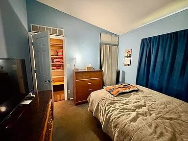 Building Photo - 2776 Medford St