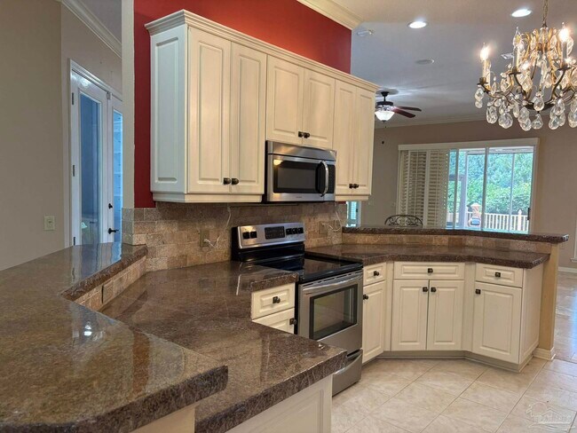 Building Photo - 4115 Oak Pointe Dr