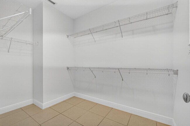 Building Photo - 4113 Faraday Wy