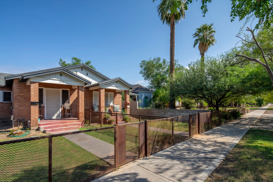 Building Photo - Portland Apartments