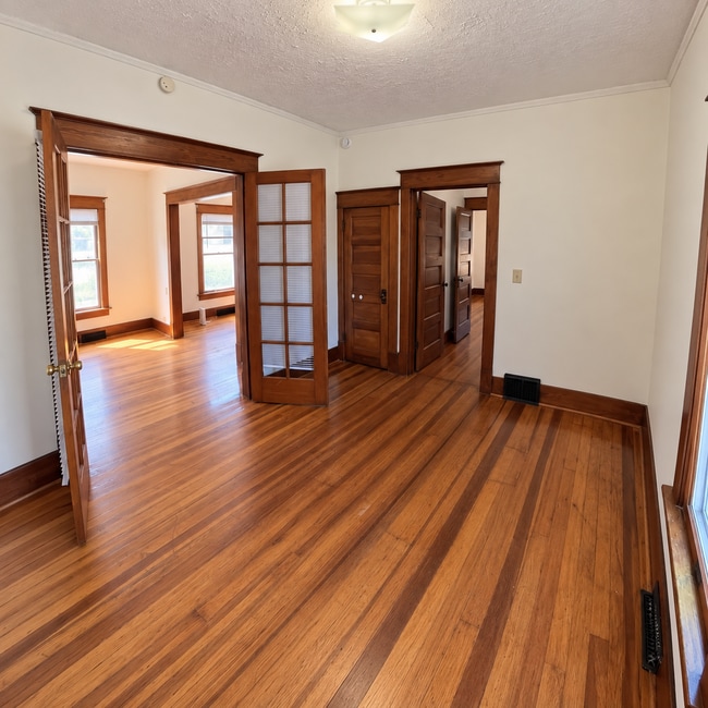 Building Photo - 1545 Whittier St