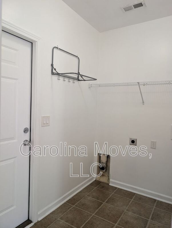 Building Photo - 124 Bascom Ct