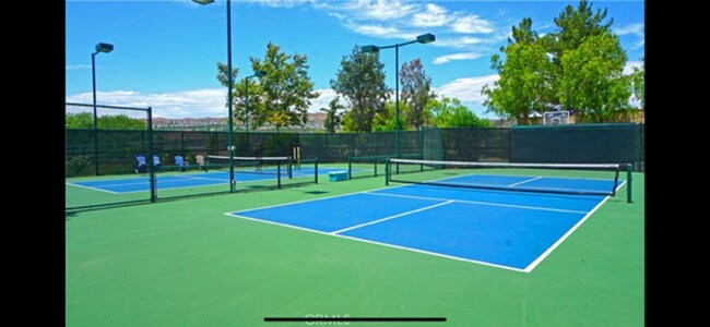 Building Photo - Luxurious 2 + 2.5 Belcaro 2392 SQFT Retire...