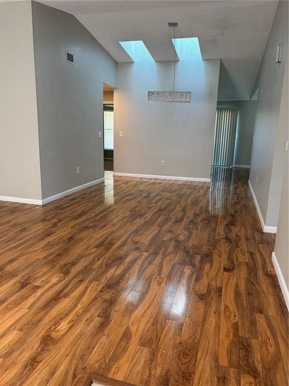 Building Photo - 3249 Cottonwood Ct