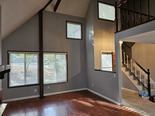 Building Photo - 22222 SW Mandan Dr