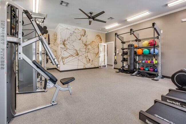 Building Photo - Modern 1 Bed in Cypress — Great Amenities!