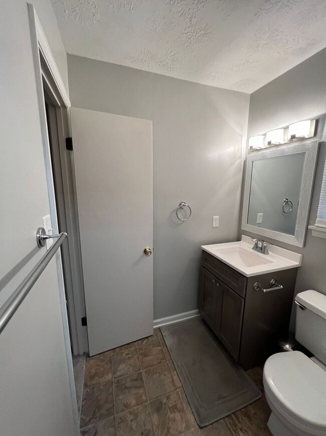 Building Photo - **COMING SOON** in Merrymont subdivision