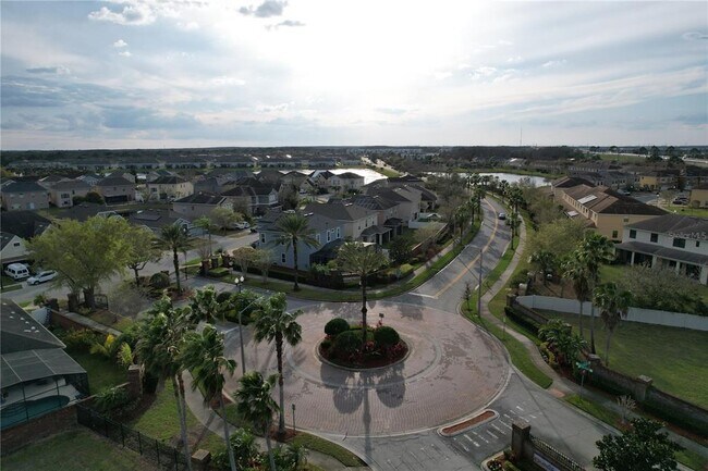 Building Photo - 2082 Chatham Pl Dr