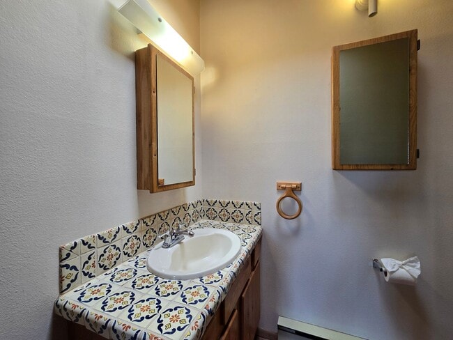 Building Photo - 22 Encantado Cir