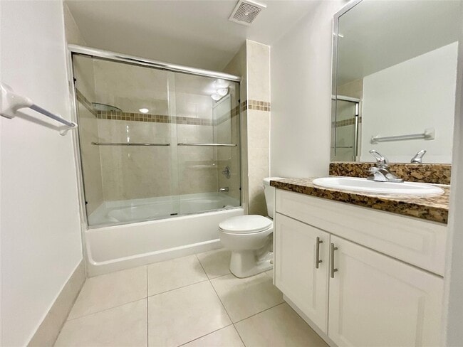 Building Photo - 9357 SW 77th Ave