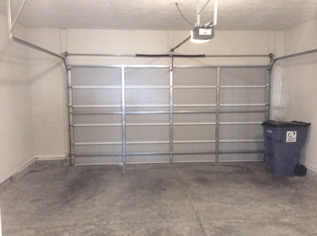 Building Photo - 1079 Grove Landing Ln