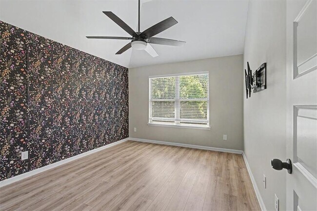 Building Photo - 8757 Danley Dr
