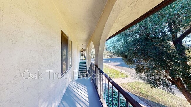 Building Photo - 1637 Catalina Ct