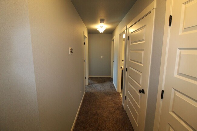 Building Photo - 7020 Dorchuck Rd