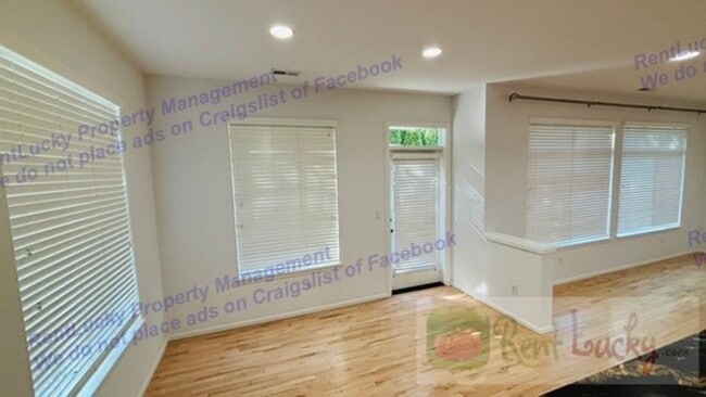 Building Photo - Fabulous 3-Bedroom Home in Popular Verdera Neighborhood in Mill Creek!!