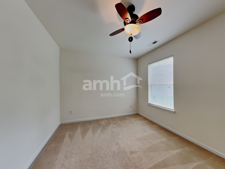 Building Photo - 4276 Kathert Ct