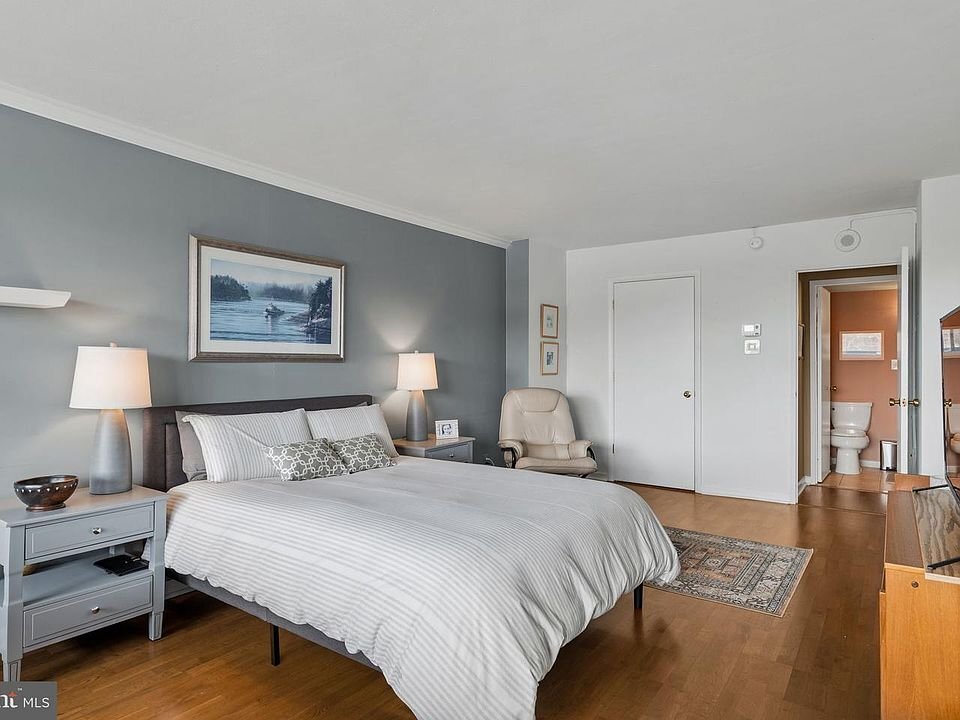 Building Photo - 2401 Pennsylvania Ave