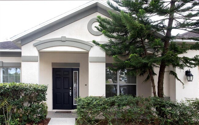 Building Photo - 1319 Rowantree Dr